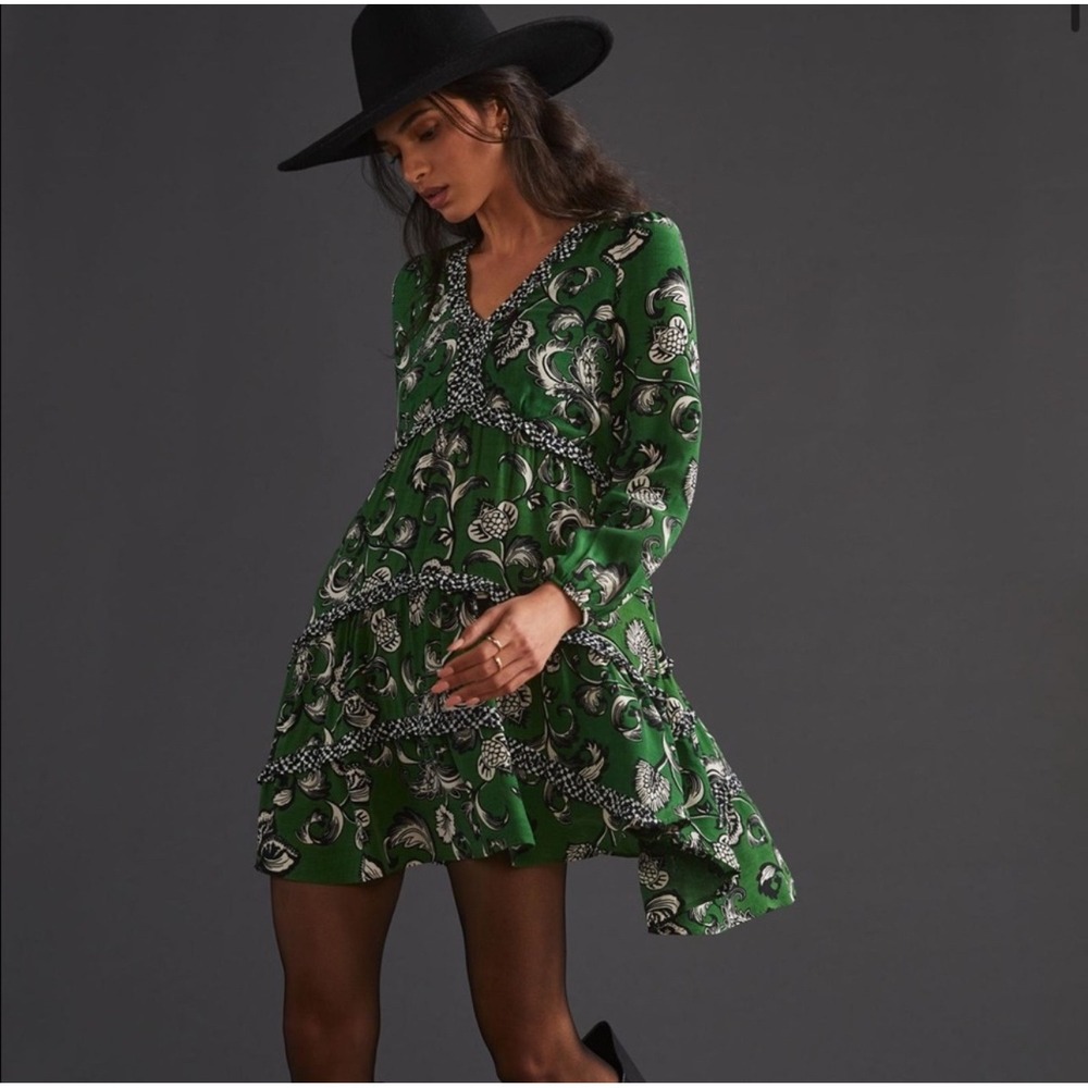 Anthropologie Tiered V-Neck Mini Dress in Green Motif Size Small NWT Women's